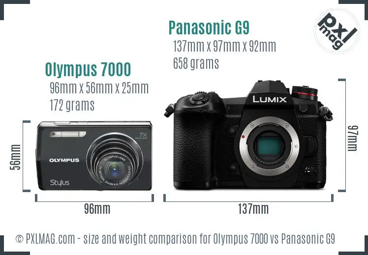 Olympus 7000 vs Panasonic G9 size comparison