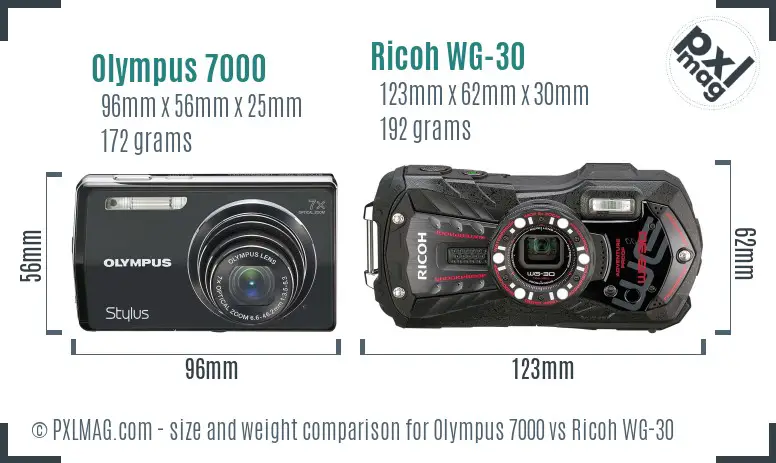 Olympus 7000 vs Ricoh WG-30 size comparison