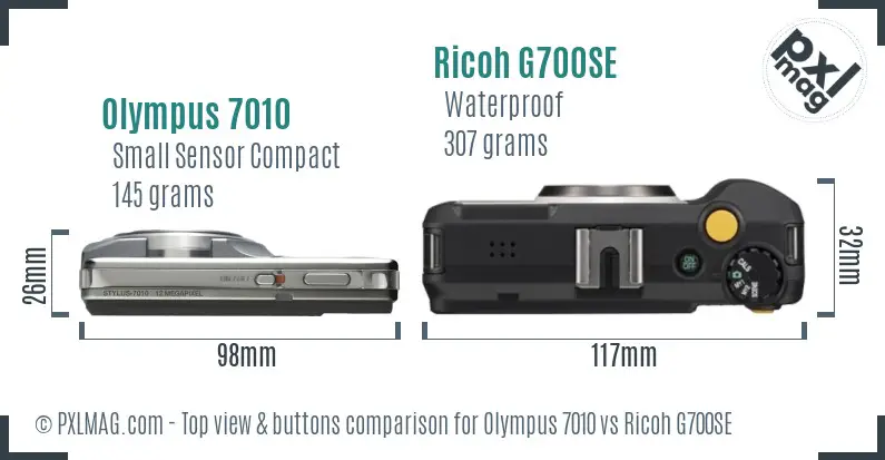 Olympus 7010 vs Ricoh G700SE top view buttons comparison Olympus 7010 vs Ricoh G700SE top view buttons comparison