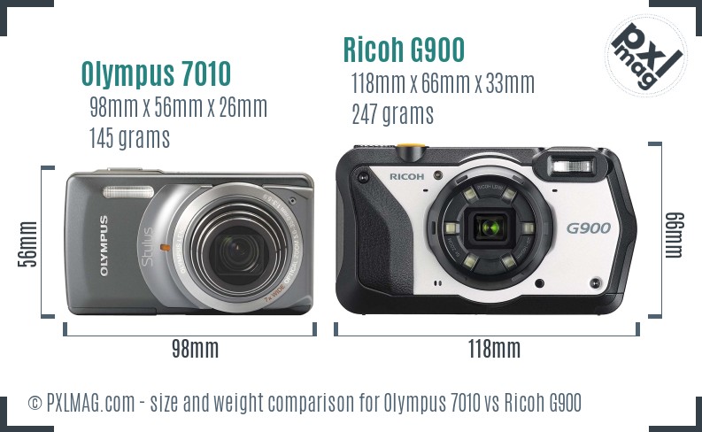 Olympus 7010 vs Ricoh G900 size comparison