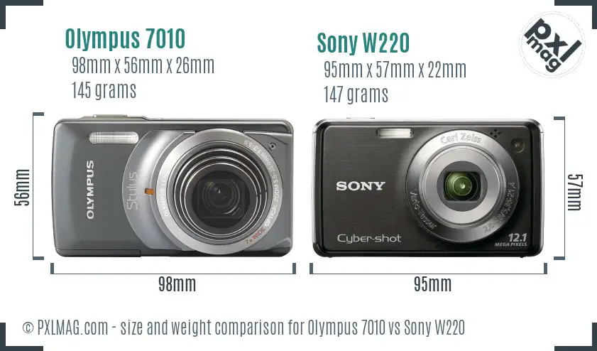 Olympus 7010 vs Sony W220 size comparison
