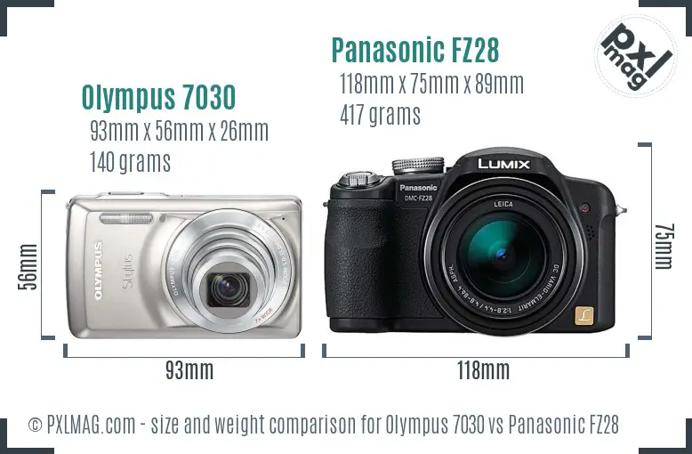 Olympus 7030 vs Panasonic FZ28 size comparison