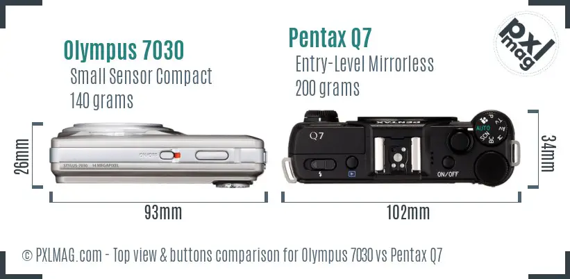Olympus 7030 vs Pentax Q7 top view buttons comparison