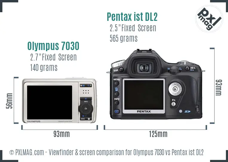 Olympus 7030 vs Pentax ist DL2 Screen and Viewfinder comparison
