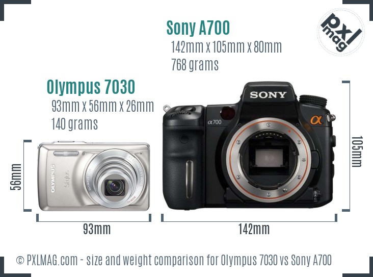 Olympus 7030 vs Sony A700 size comparison