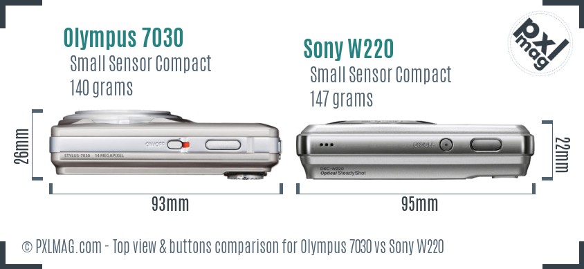 Olympus 7030 vs Sony W220 top view buttons comparison