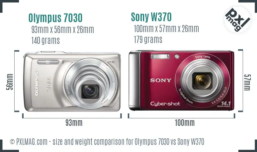 Olympus 7030 vs Sony W370 size comparison