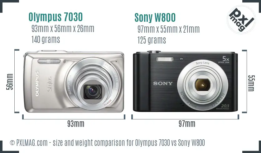 Olympus 7030 vs Sony W800 size comparison