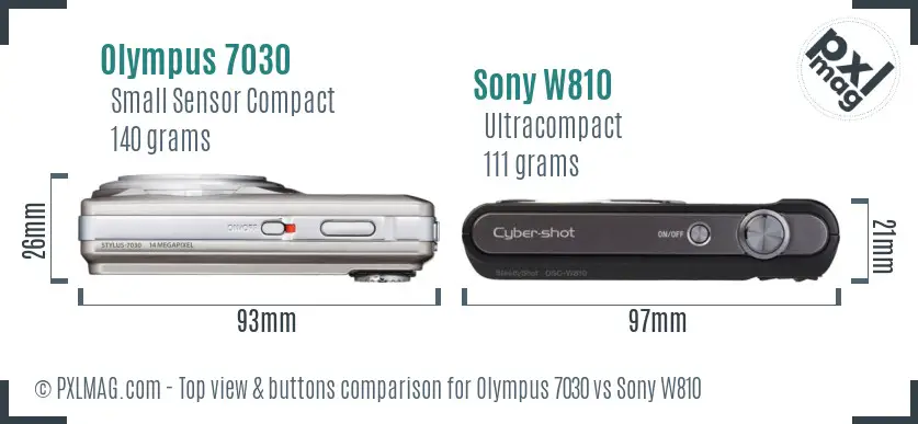 Olympus 7030 vs Sony W810 top view buttons comparison