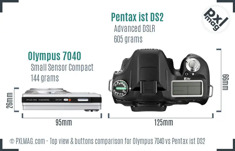 Olympus 7040 vs Pentax ist DS2 top view buttons comparison