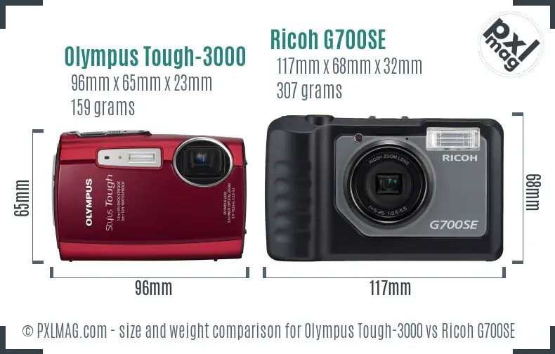 Olympus Tough-3000 vs Ricoh G700SE size comparison