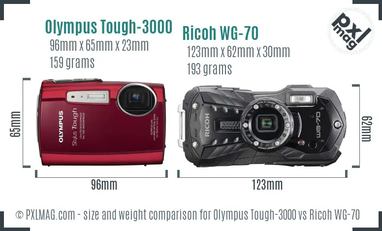 Olympus Tough-3000 vs Ricoh WG-70 size comparison