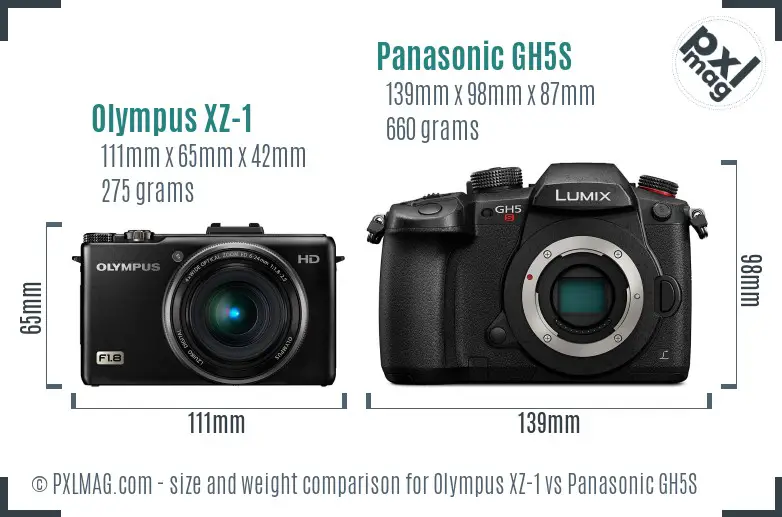 Olympus XZ-1 vs Panasonic GH5S size comparison