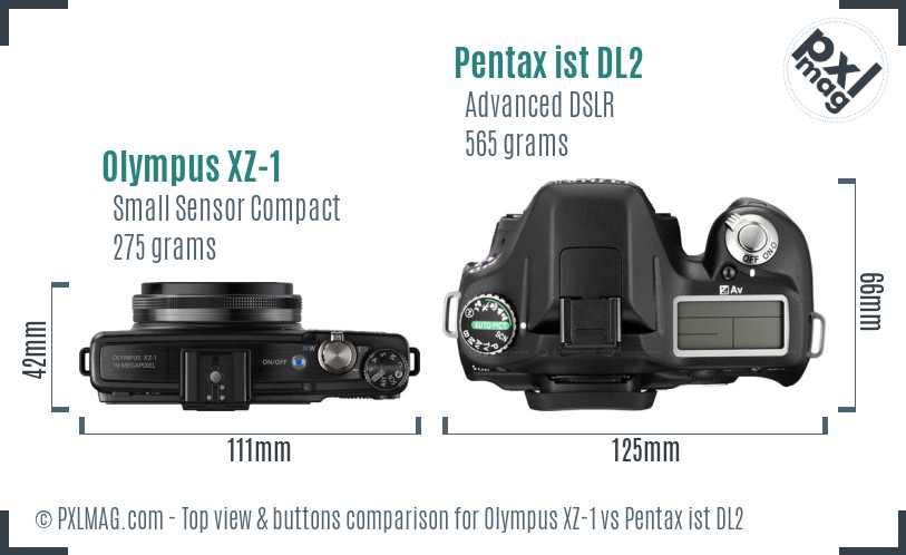 Olympus XZ-1 vs Pentax ist DL2 top view buttons comparison
