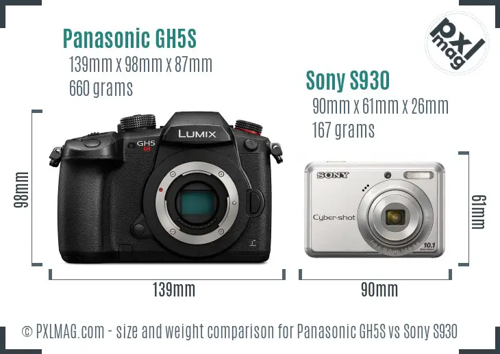 Panasonic GH5S vs Sony S930 size comparison