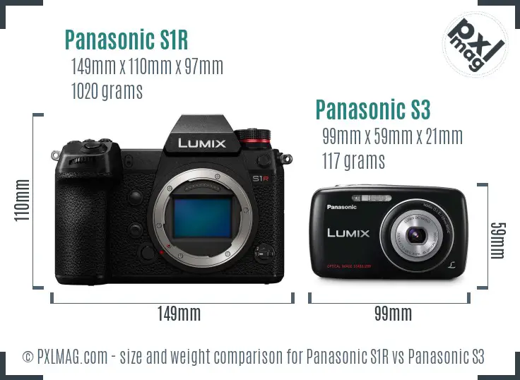 Panasonic S1R vs Panasonic S3 size comparison