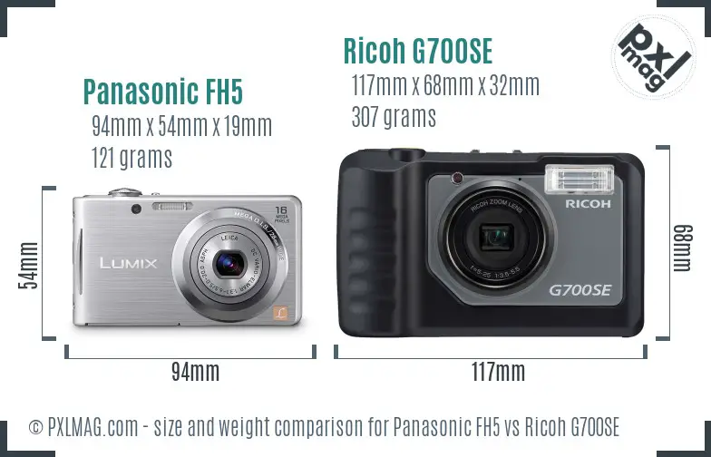 Panasonic FH5 vs Ricoh G700SE size comparison