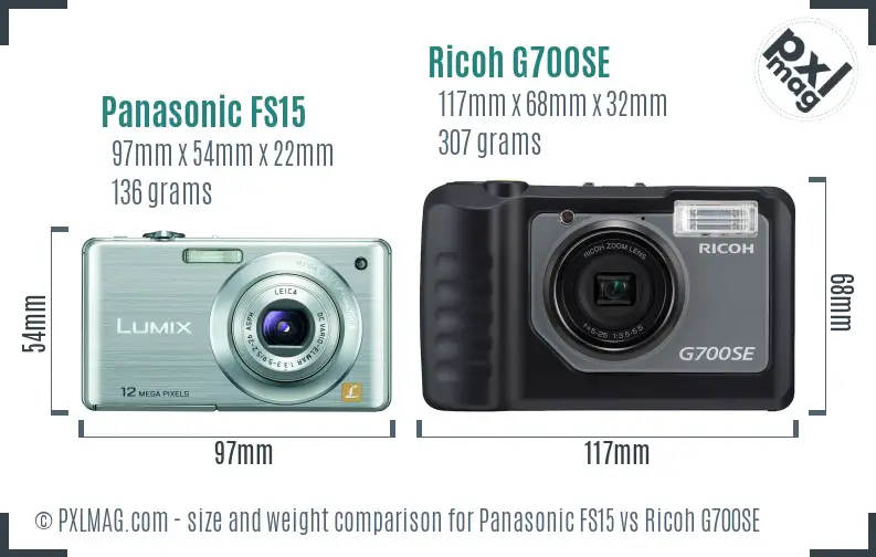 Panasonic FS15 vs Ricoh G700SE size comparison Panasonic FS15 vs Ricoh G700SE size comparison