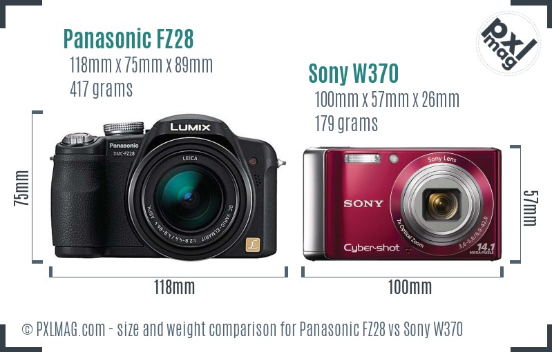 Panasonic FZ28 vs Sony W370 size comparison