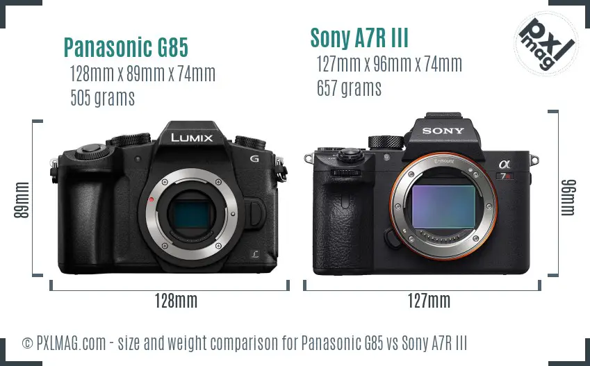 Panasonic G85 vs Sony A7R III size comparison