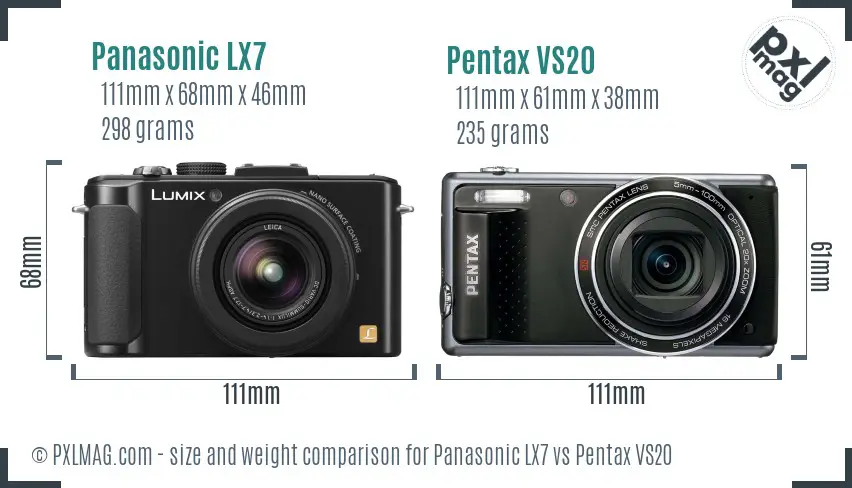 Panasonic LX7 vs Pentax VS20 size comparison