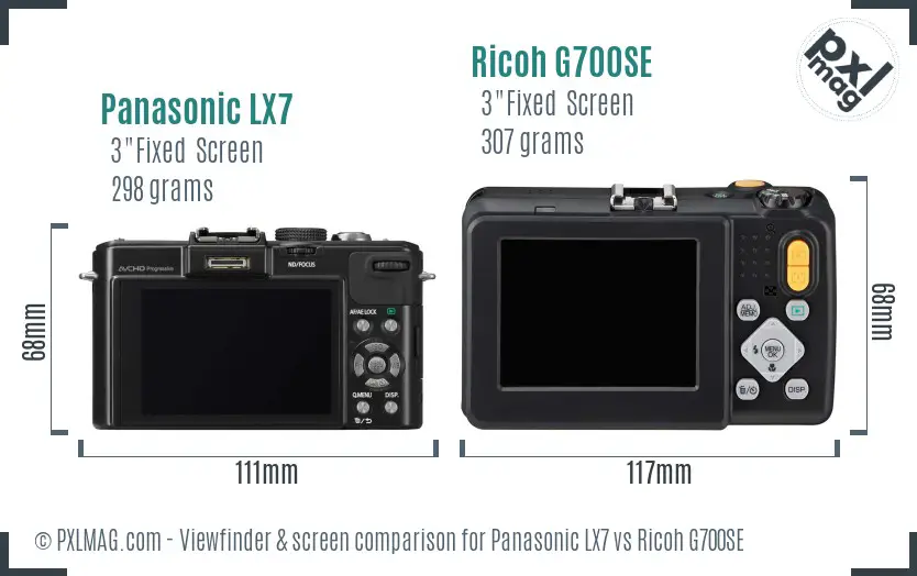 Panasonic LX7 vs Ricoh G700SE Screen and Viewfinder comparison