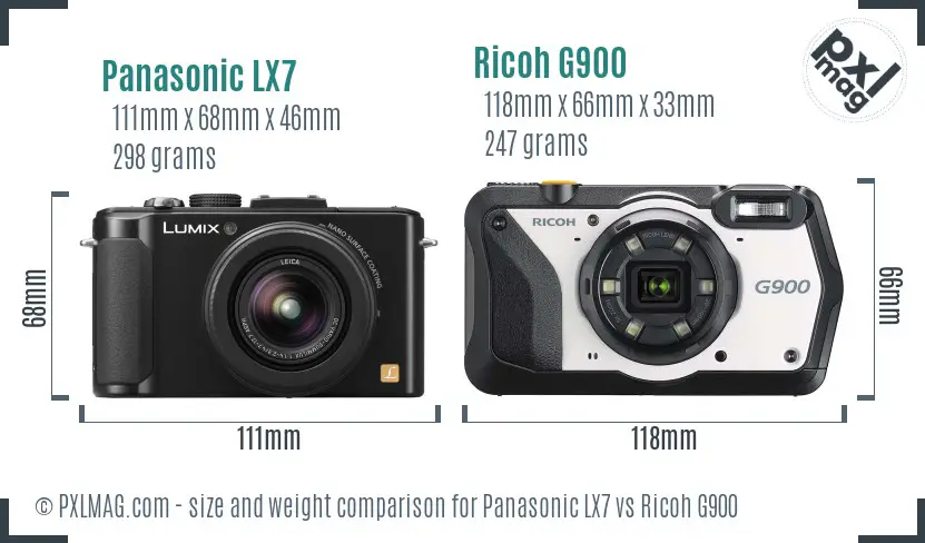 Panasonic LX7 vs Ricoh G900 size comparison