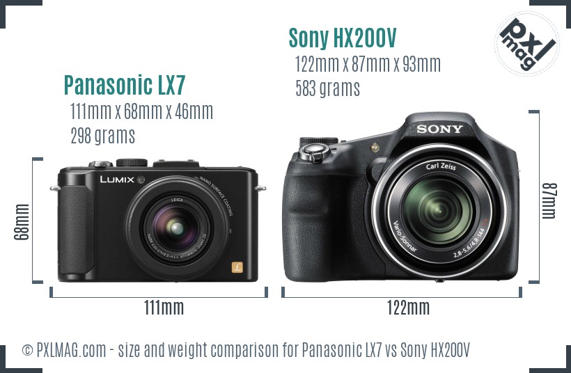 Panasonic LX7 vs Sony HX200V size comparison