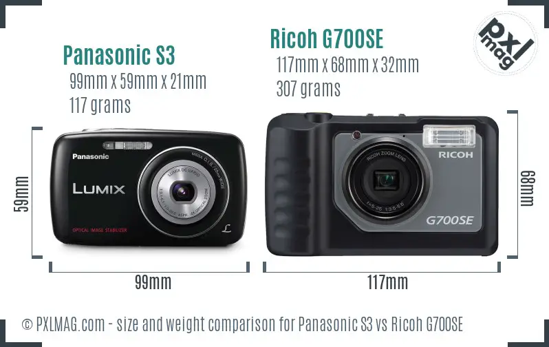 Panasonic S3 vs Ricoh G700SE size comparison