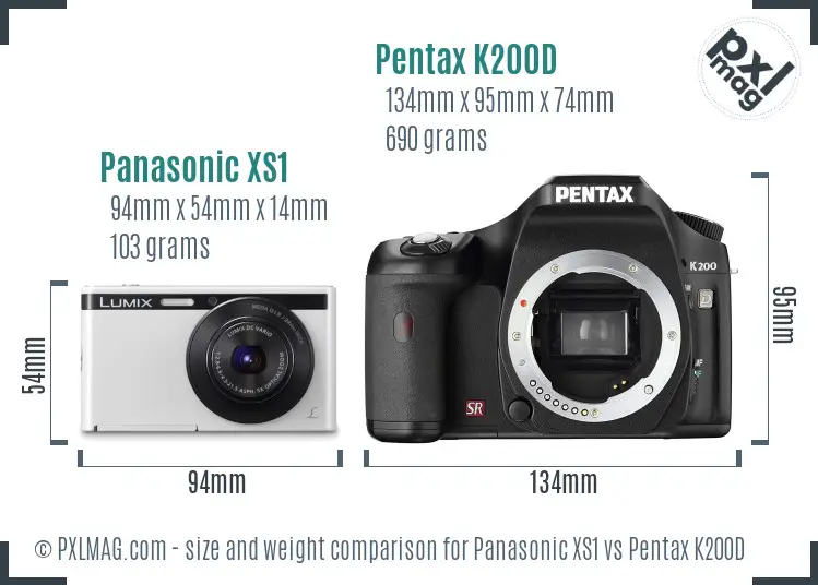Panasonic XS1 vs Pentax K200D size comparison