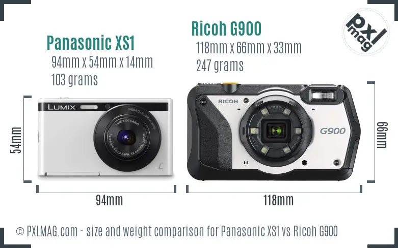 Panasonic XS1 vs Ricoh G900 size comparison