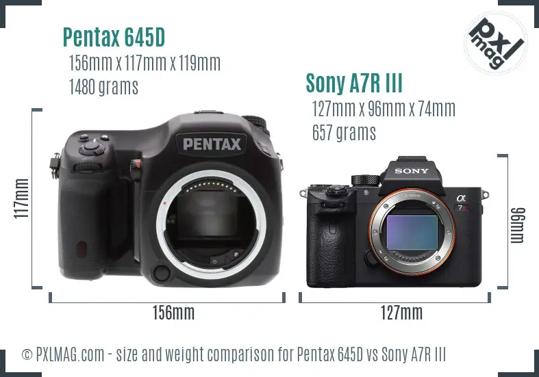 Pentax 645D vs Sony A7R III size comparison Pentax 645D vs Sony A7R III size comparison