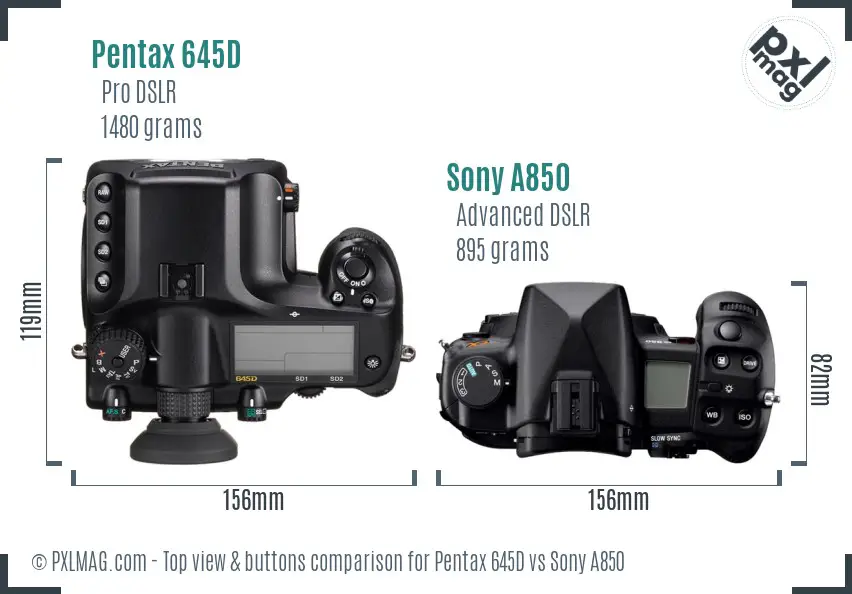 Pentax 645D vs Sony A850 top view buttons comparison Pentax 645D vs Sony A850 top view buttons comparison