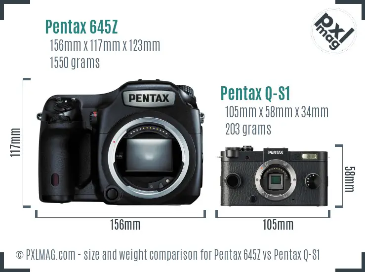Pentax 645Z vs Pentax Q-S1 size comparison