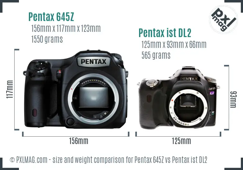 Pentax 645Z vs Pentax ist DL2 size comparison