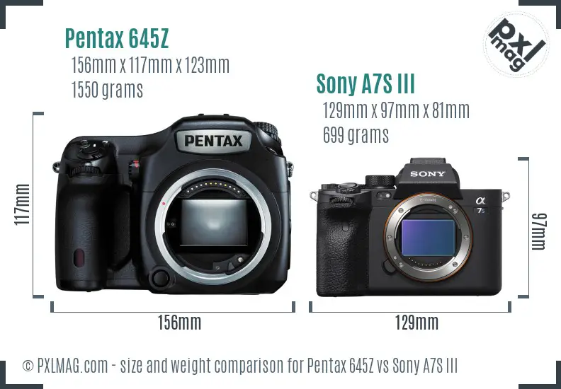 Pentax 645Z vs Sony A7S III size comparison