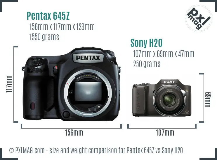 Pentax 645Z vs Sony H20 size comparison