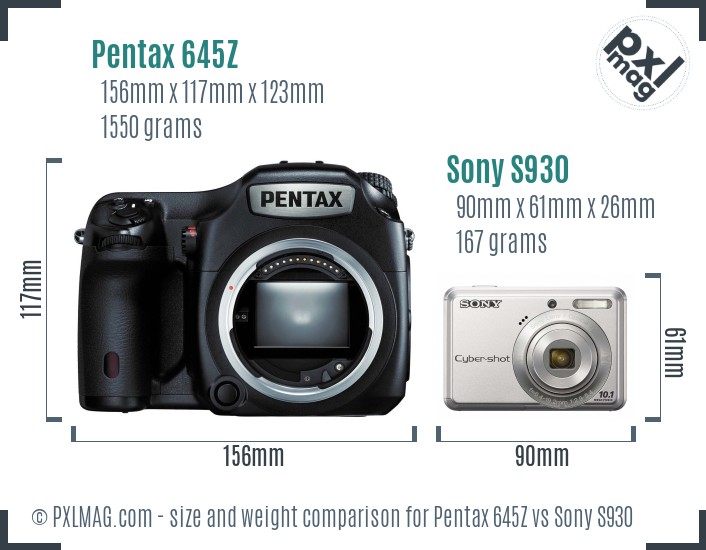 Pentax 645Z vs Sony S930 size comparison
