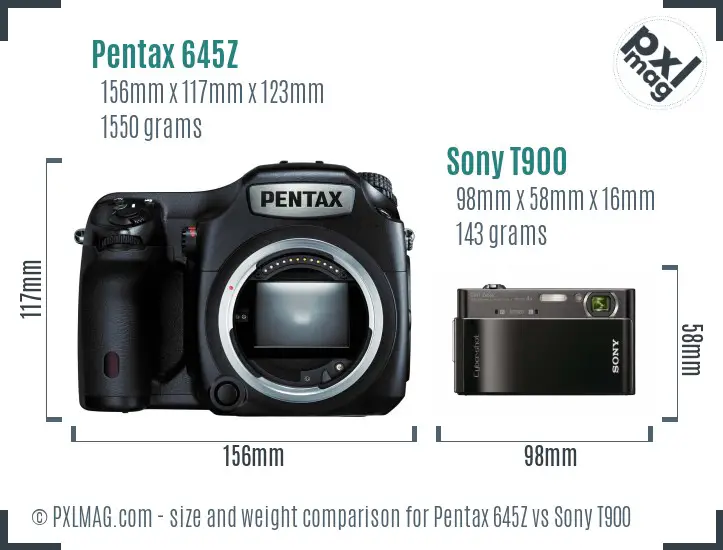 Pentax 645Z vs Sony T900 size comparison