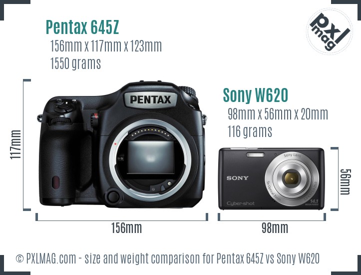 Pentax 645Z vs Sony W620 size comparison