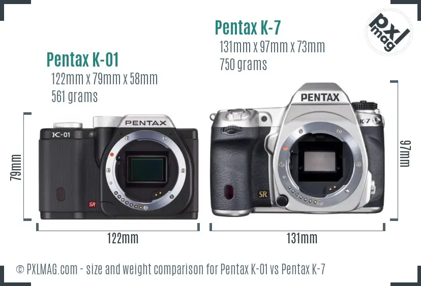 Pentax K-01 vs Pentax K-7 size comparison