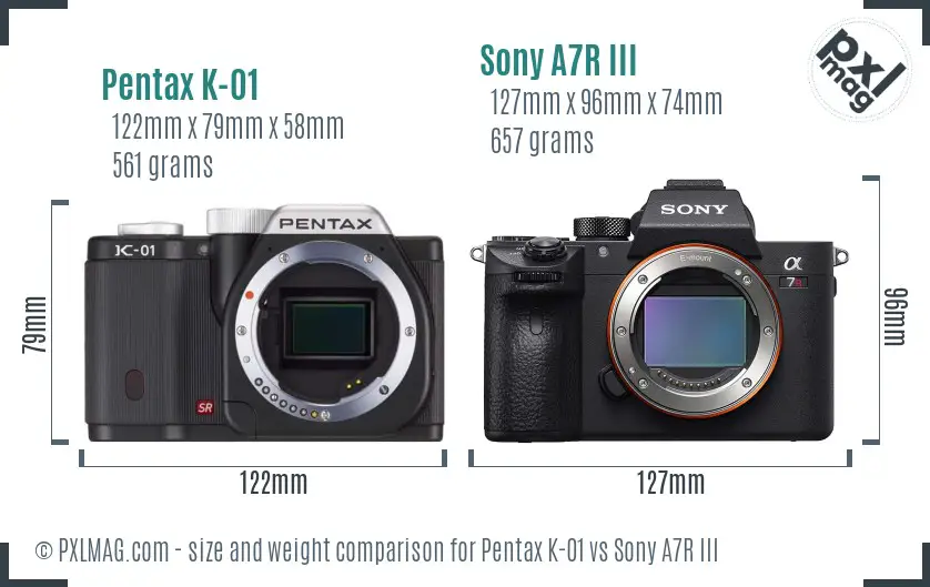 Pentax K-01 vs Sony A7R III size comparison Pentax K-01 vs Sony A7R III size comparison