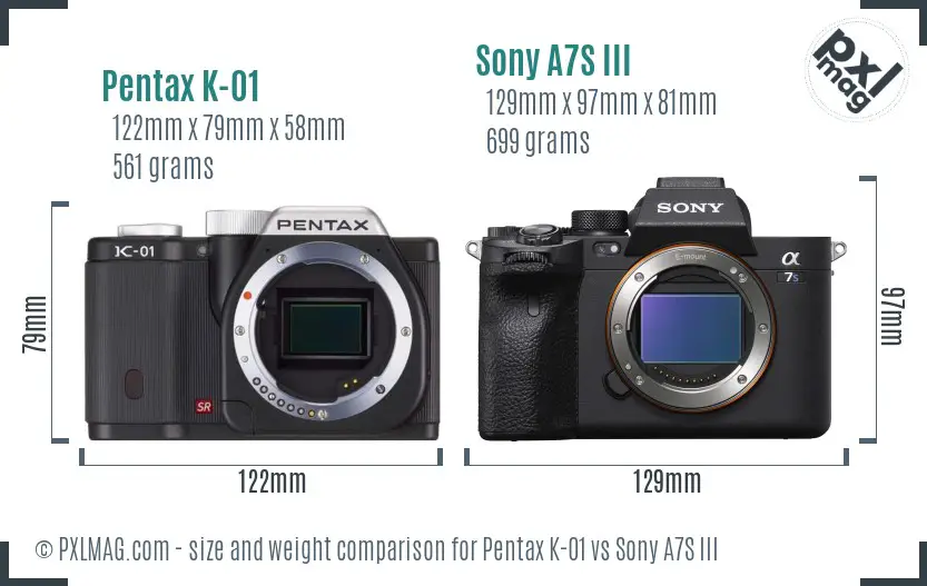 Pentax K-01 vs Sony A7S III size comparison