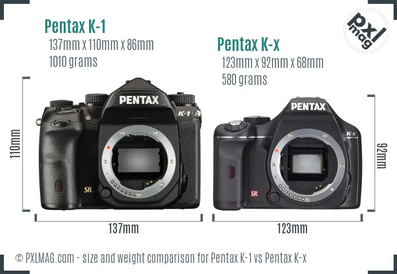 Pentax K-1 vs Pentax K-x size comparison
