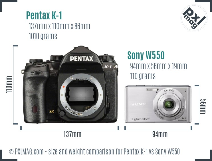Pentax K-1 vs Sony W550 size comparison