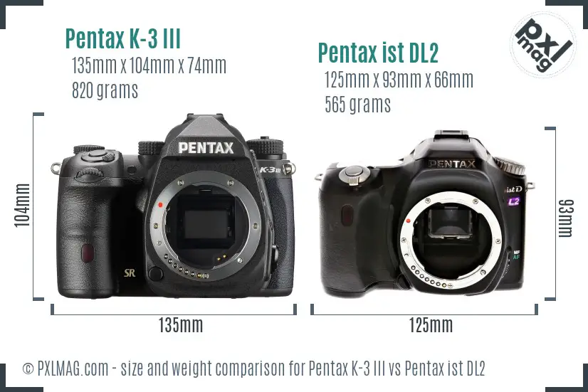 Pentax K-3 III vs Pentax ist DL2 size comparison