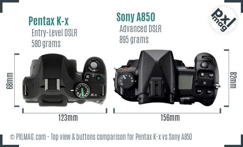 Pentax K-x vs Sony A850 top view buttons comparison Pentax K-x vs Sony A850 top view buttons comparison
