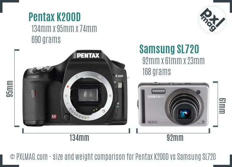 Pentax K200D vs Samsung SL720 size comparison