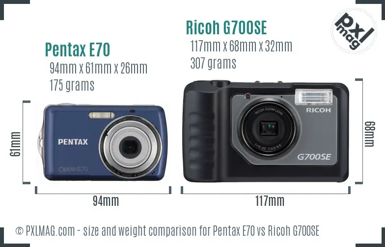 Pentax E70 vs Ricoh G700SE size comparison