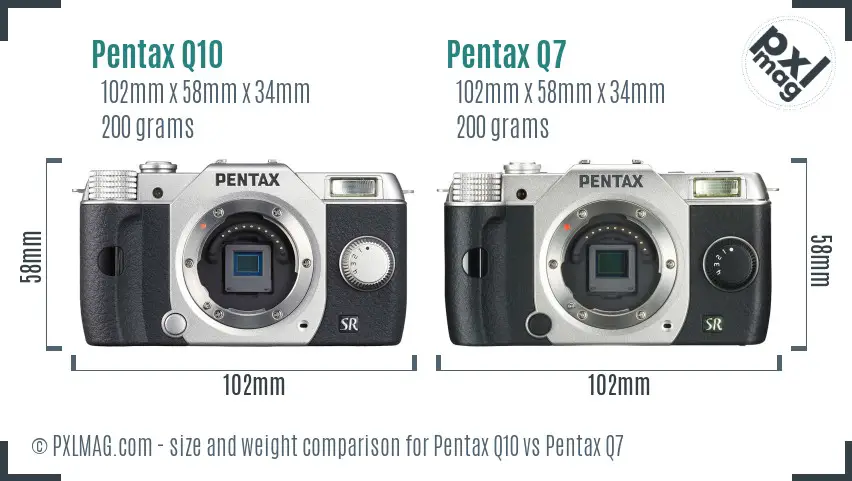 Pentax Q10 vs Pentax Q7 size comparison